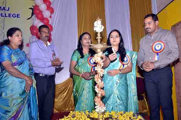 ಗುರಿ ಸಾಧನೆಗೆ ವ್ಯಕ್ತಿತ್ವ ವಿಕಸನ ಅಗತ್ಯ: ಡಾ. ಜಗದೀಶ್